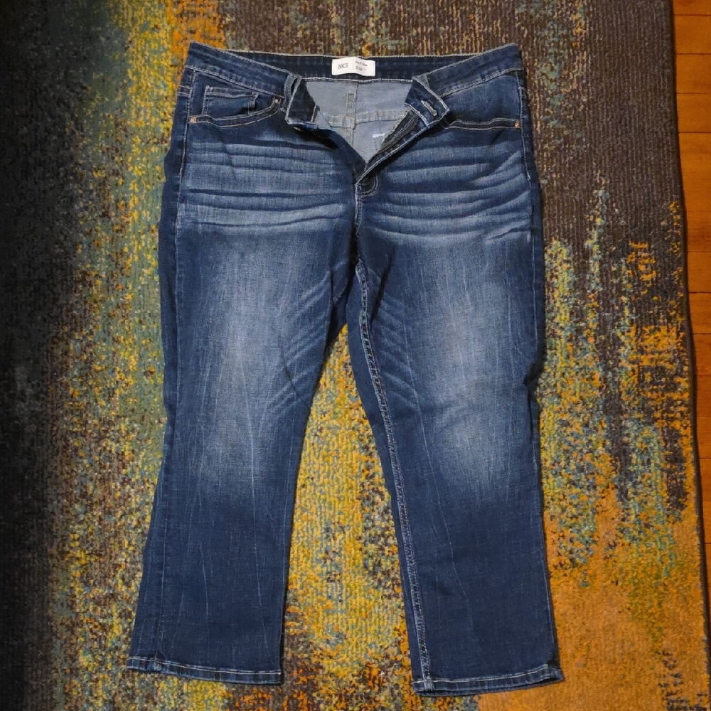 BKE Women's Dark Blue Cropped Jeans